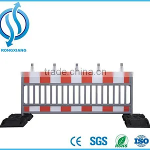 1.5 and 2 Meter Plastic Road Barrier for Road Works/Security Systems Road Traffic Safety Barrier thumbnail-1