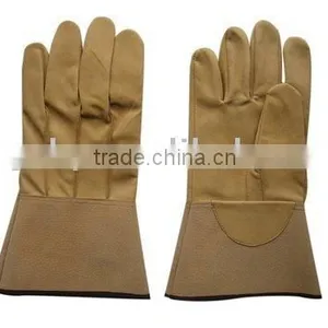 Soft Pigskin Tig Welding Glove With 3 Stitches on Back thumbnail-1