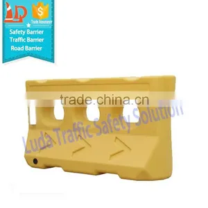 New Safety Barrier With Water Filled thumbnail-2