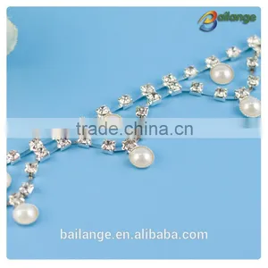 2015 New Arrival Made in China High Quality Fashion Crystal Chain Decoration thumbnail-1