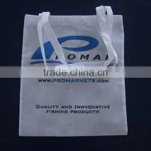Designer PP Nonwoven Shopping Plastic Bag thumbnail-1