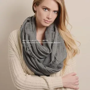 Soft Solid Color Cable Circle Infinity Loop Scarf Wholesale thumbnail-5