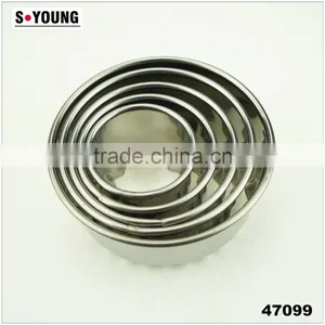 47099 5 Pcs Round Shape Stainless Steel Cookie Cutter Set thumbnail-1