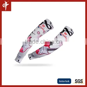 Coolmax Compression Arm Sleeve for Running and Sports thumbnail-1