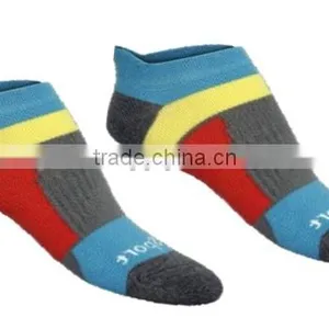 Bamboo Charcoal Yarn Under-knee Sports Ankle Socks thumbnail-2