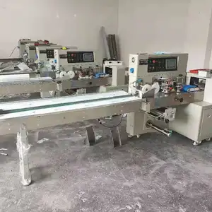 Three Servo Surgical Mask Packaging Food Packaging Machine Fully Automatic thumbnail-4