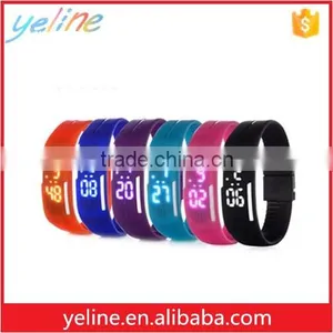 Factory Sell Water-proof Silicone Watch for Pupil Teenage, Man's Led Watch thumbnail-5
