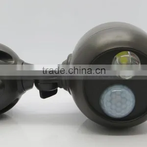 Outdoor Christmas Street Light Decoration Sensor Lamp Spotlight thumbnail-3