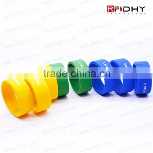 Printed Silicone Wristbands Tag RFID Wristbands for Amusement Parks thumbnail-5