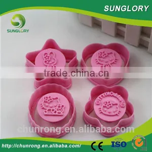 China Supplier Hello Kitty Fondant Cutter thumbnail-1
