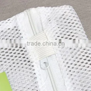 Hot Selling Zipper Closure Intimate Wash Bag thumbnail-3