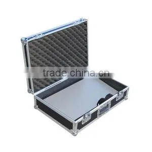 Medium Pedal Board and Case for Guitar Effects thumbnail-1
