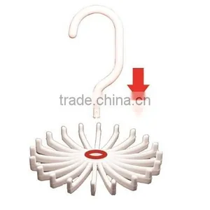 20 Holes Adjustable Plastic Rotating Tie and Belt Hanger thumbnail-2