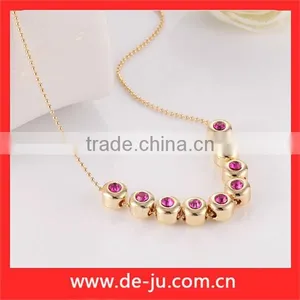 Magnetic Charm Chain Necklace thumbnail-2