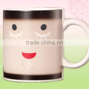 Magic Color Changing Lovely Smily Ceramic Coffee Mugs, Promotional Gift Mugs thumbnail-1