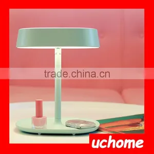 UCHOME Multi-function Mirror Table Lamp Rechargeable Battery Make-up Mirror Lamp thumbnail-1