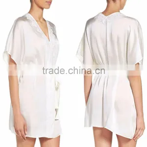 Spa Robes Wholesale Fashion Modern Choir Sleepwear for Women Night Cheap Silk Robes thumbnail-1