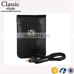 CR Korean Designer Developed Styling Wholesale Pink Color Lady Phone Pocket Waterproof Antifouling Coin Card Holder thumbnail-3
