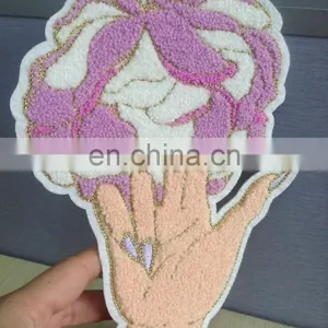 Customized Heart Embroidery Chenille Patch thumbnail-4