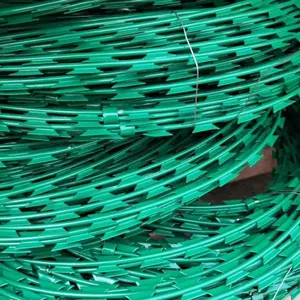 Add to CompareShare Free Samples China Factory Direct Sales Hot Dipped Galvanized Barbed Wire thumbnail-3
