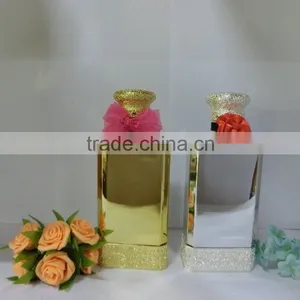 Metal Perfume Bottle thumbnail-1