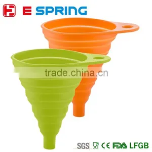 4 Colors Gel Practical Bar Tools Small Collapsible Foldable Silicone Funnel thumbnail-1