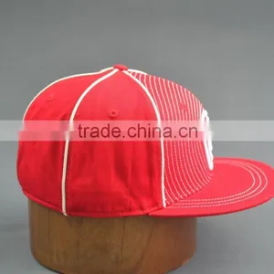 Red Flat Brim Fitted Caps With Custom Logos thumbnail-4