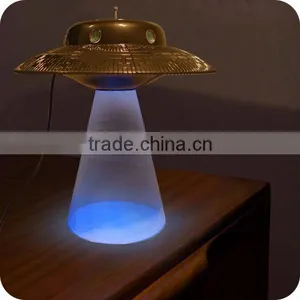 UFO Lamp thumbnail-1
