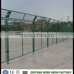 High Quality Secure Welded Double Wire Mesh Fence thumbnail-2
