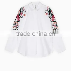 2017 Spring and Summer National Style Embroidered Long Sleeve Blouse Lapel Embroidery White Cotton Shirt thumbnail-5