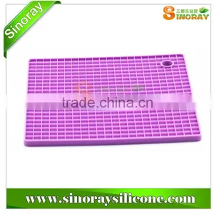 Squared Safety Food Grade Silicone Trivet thumbnail-1