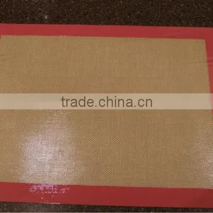 China Manufacturer Sell Silicone Baking Mat thumbnail-6
