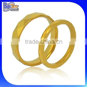 High Polished Stainless Steel Gold Couple Ring Without Stone thumbnail-1