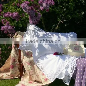 Hand Embroidery Bedding Set thumbnail-1