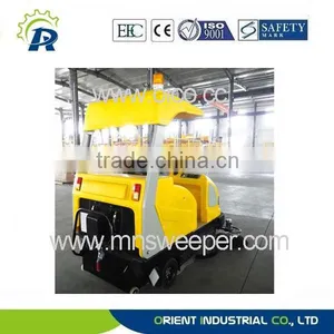 Germany Technology Imported Battery Use Riding Road Sweeper With Power Supply 36V thumbnail-3