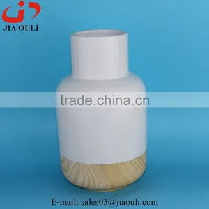 NEW Design Wood Grain White Ceramic Vase thumbnail-2
