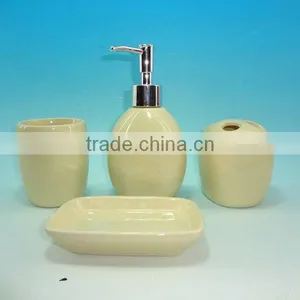 4pcs of Ceramic Bathroom Set thumbnail-1