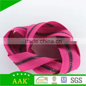 4.5#small Metal Teeth Zipper Roll thumbnail-4