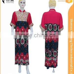 100% Rayon Top Fashion Traditional Print Muslim Abaya With Lace on Chest thumbnail-1