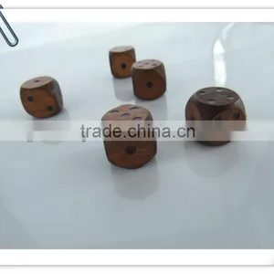 Factory Supply High Quality Wooden Dice thumbnail-1