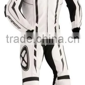 Stylish and Safe Motorcycle Racing Suits thumbnail-1