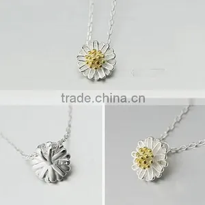 Sterling Silver Lovely Daisy Flower Charm Chain Pendant Necklace thumbnail-6