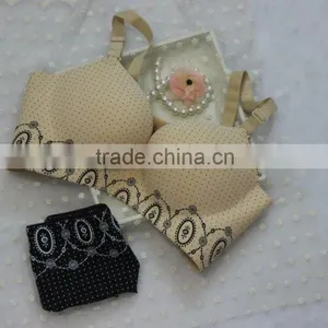 Wireless Beauty One Piece Sexy Underwear Bra Set thumbnail-2