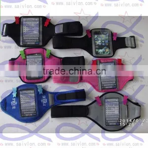 Neoprene Reflect Running Armbamd thumbnail-1