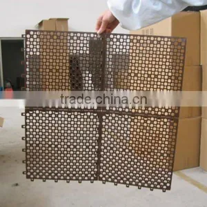 Plastic Floor Mat thumbnail-1