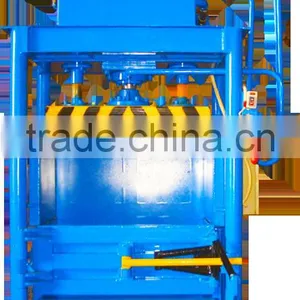 Vertical Baler(30Ton)/paper Baler/plastic Baler/scrap Baler thumbnail-1