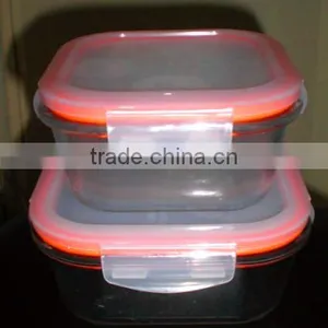 Glass Food Container With Click Lock Lid thumbnail-1