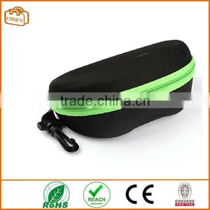 Fashion Portable Carabiner Eye Glasses Sunglasses Hard Case Protector Box (Green) thumbnail-2
