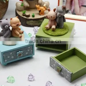 Lovely Graceful Pretty Wooden Jewellery Box thumbnail-3