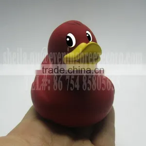 7cm Floating Red Rubber Duck , Promotional Red Plastic Duck, Red Race Duck thumbnail-1